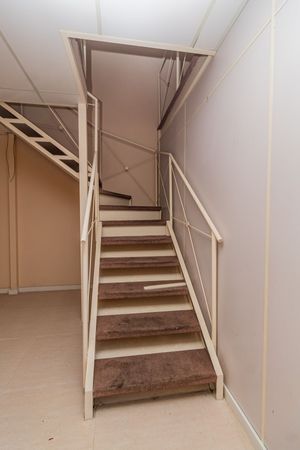 Image 13 - 852186