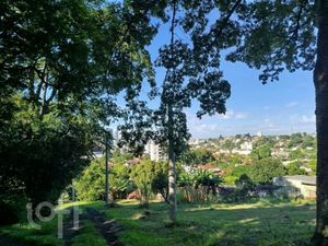 Image 18 - 852209