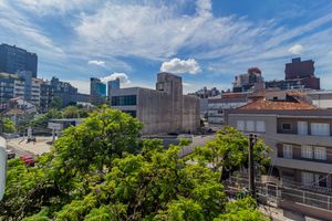 Image 26 - 852239