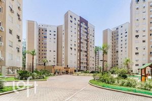 Image 9 - 852263