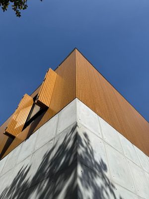 Image 9 - 852264