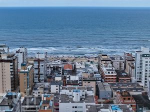 Image 21 - 852269
