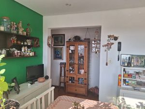 Image 13 - 852280
