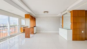 Image 5 - 852286