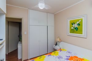 Image 8 - 852293