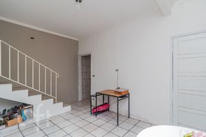 Image 35 - 852312