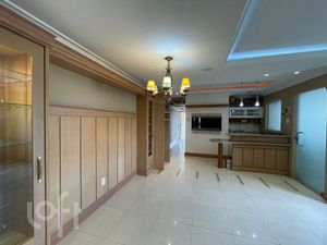 Image 10 - 852319
