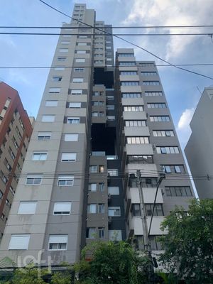 Image 17 - 852371