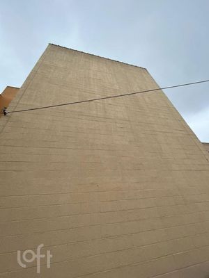Image 5 - 852377