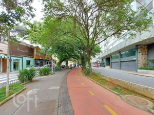 Image 36 - 852378