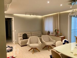 Image 1 - 852381