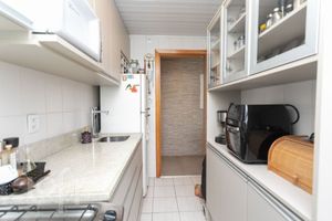 Image 22 - 852383