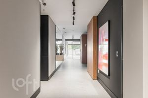 Image 27 - 852388