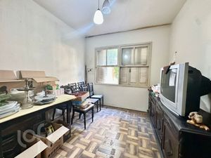 Image 23 - 852398