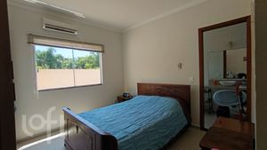 Image 7 - 852401