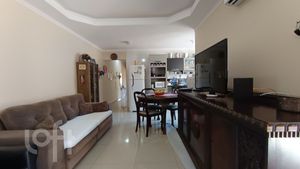 Image 4 - 852401