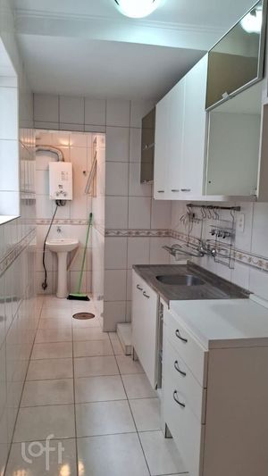 Image 9 - 852440