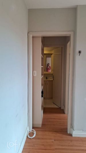 Image 3 - 852440