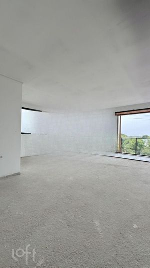 Image 21 - 852486