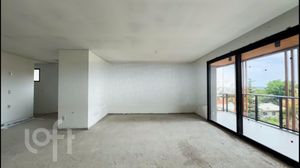 Image 6 - 852486