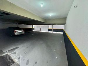 Image 25 - 852505