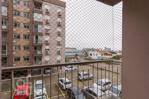 Image 4 - 852524