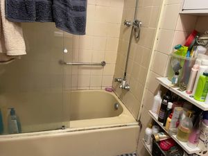 Image 9 - 852559