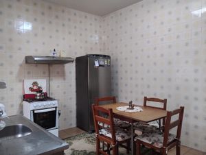 Image 19 - 852563