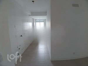 Image 8 - 852570