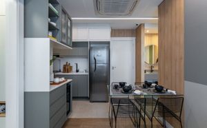 Image 4 - 852578
