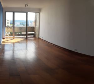 Image 2 - 852627