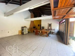 Image 4 - 852640