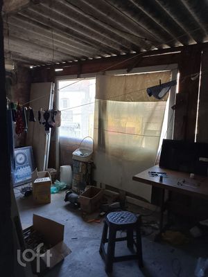 Image 6 - 852641