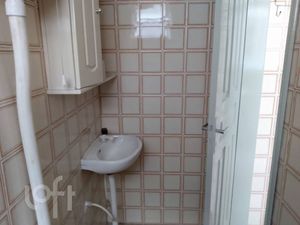 Image 7 - 852652