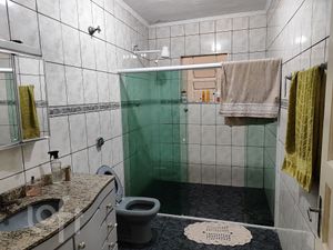 Image 7 - 852653
