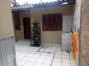 Image 16 - 852664