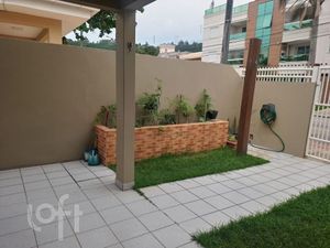 Image 1 - 852664