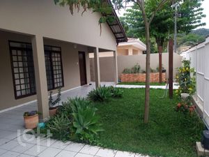 Image 19 - 852664