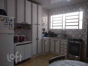 Image 8 - 852664