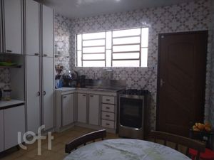 Image 9 - 852664