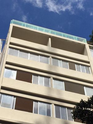 Image 11 - 852674
