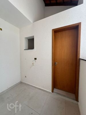 Image 4 - 852713