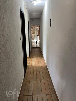 Image 2 - 852744