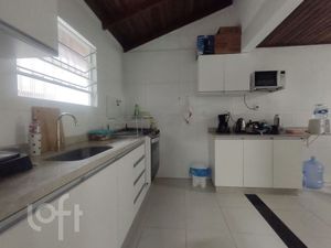 Image 5 - 852768