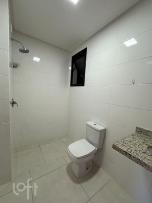 Image 12 - 852777