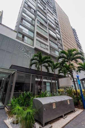 Image 17 - 852820
