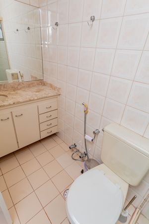 Image 15 - 852823