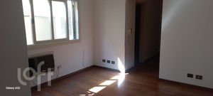 Image 4 - 852833