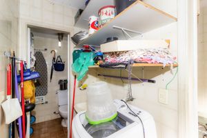 Image 25 - 852835