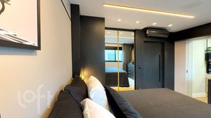 Image 36 - 852852